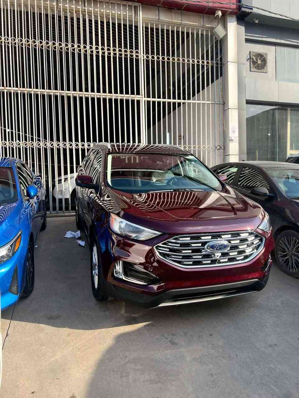 بسم لله الرحمن الرحيم 
فورد ايدج لبيع 2024
مواصفات Sel
كشن حار 
شاشه ايباد 
لون عنابي 
صبغ بوند 
بدون ارباك بدون داخل 
مكانين بيديار 
رقم كاتي تترقم شيمال 
سعر 157 ورقه وبي مجال 
مكان سياره أربيل.  ***********

فورد ايدج بو فروشتن مواصفات sel
ره نك عه نابي  
صبغ بوند  ..بي داخل بي أرباك 
زماره كاتي 
دوو شوني بيدياره 
شوين هه ولير أربيل, العراق
