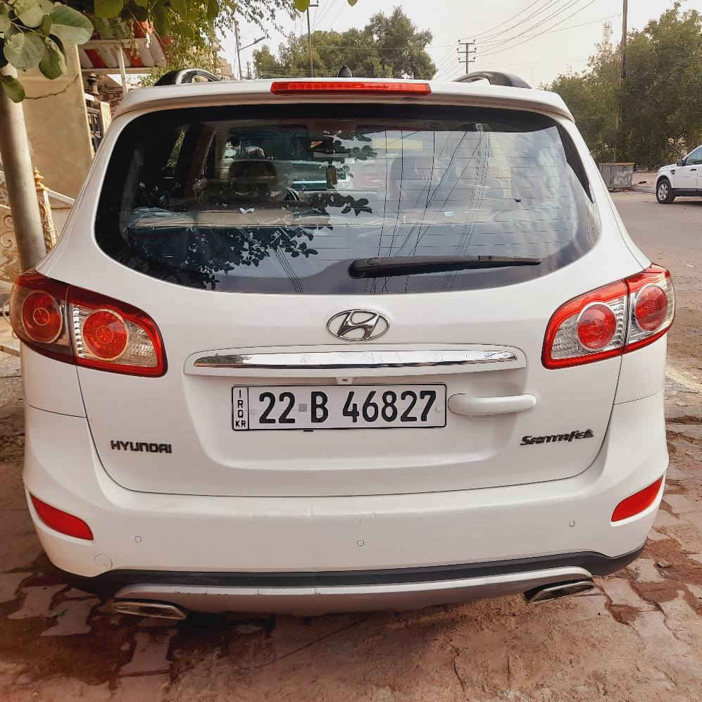 السلام عليكم. هونداي سنتافي 2012 خليجي .فول مواصفات 1\1 الشركه الدوليه. رقم اربيل الجديد سنويه لل٢٠٢٨.  مكفوله كفاله عامه من الضربه والصبغ والتبديل والبارد. ماشيه (١٢٠)الف. (سياره جديده ع وضع الشركه) الاستفسار []{***********]. فول مواصفات 1\1. فتحه سقف.  شاشه اندرويد HD. كامره خلفيه. اشاير بلمرى. شباك نيكل بلاد. ثلاجه. 7راكب. تبريد 3 قطع خلفي وامامي.  ويلكب 19 نيكل. مرايات شفط. دواخل بيجي عسلي مطعم بصاج خشبي. كير صاج وستيرن صاج ودشبول صاج. لد خلفي امامي.  مكينه (4 سلندر. 2400 )   اخوان السياره بلكارتون  ( وبلعافيه علياخذهه  لان سياره مامتعوبه وستخدام شخصي. )  وغراضهه وعدتهه وجكهه وسبيرهه مانازلات.  اخوان الشراي يتصل ويدلل والسعر بي مجال  ***********. واعتذر ع اللاطاله. البصرة, العراق
