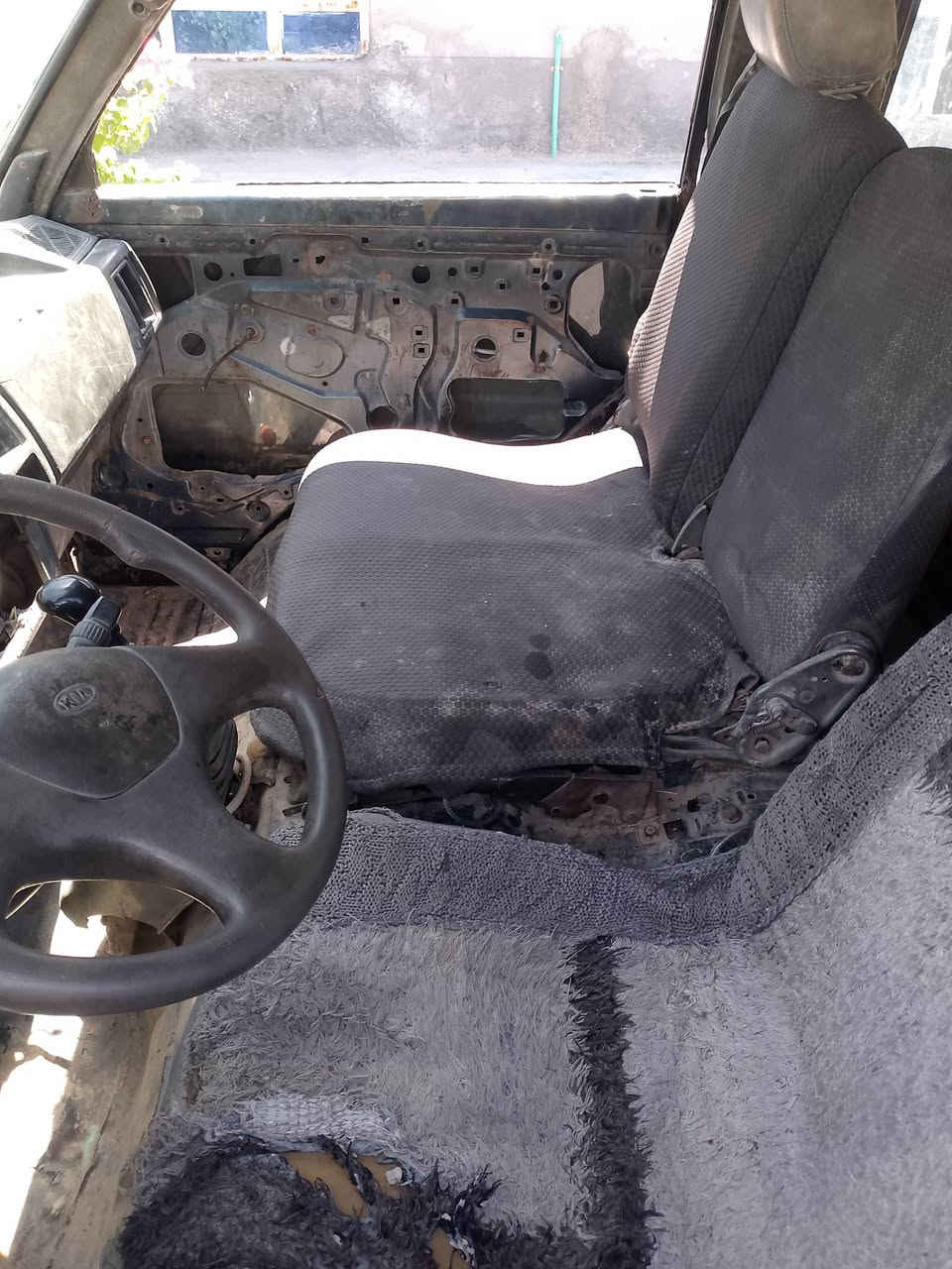 كيه بسته للبيع موديل 95 رقم بغداد ابيض موازي محرك كير اكسن شواصي مكفولات سنوية نافذة 
 السعر 22 وبيه مجال مكان السيارة أبو غريب


**إذا كنت صاحب هذا الإعلان وتريد حذفه لأي سبب، رجاءا أرسل رسالة إلى الدعم الفني**