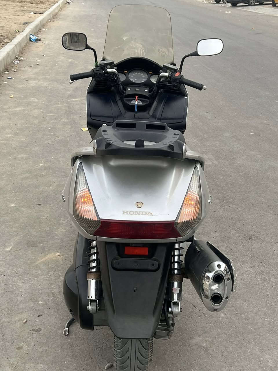 سلفر ونج للبيع او مراوس
جاهزه دراجه كلهه كامله 
مكاني بغداد *********** 
السعر ١٣ ورقه
