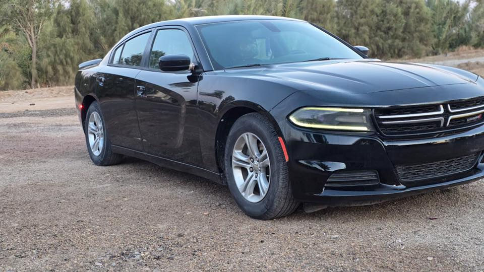 جارجر 2016 رقم بغداد مداور مباشر سنويه جديده السياره جديده كفاله عامه ما عدا الدعاميه الاماميه
محرك 3/6
كير طياري
دواخل جلد 
ارضيه جلد 
حساس امامي خلفي 
سبايدر جنطه
حداديه جديده 
تخم تاير 
تبريد قطعتين
تدفئه 
لايت زنون 
كشن كهربائي 
مثبت سرعه 
تحكم ستيرن
وبقيت المواصفات معروفه السياره ماشيه 120
المكان الديوانية الحمزه الشرقي 
‏‪***********‬‏
‏‪***********‬‏
السعر 188 السياره استعمال شخصي
