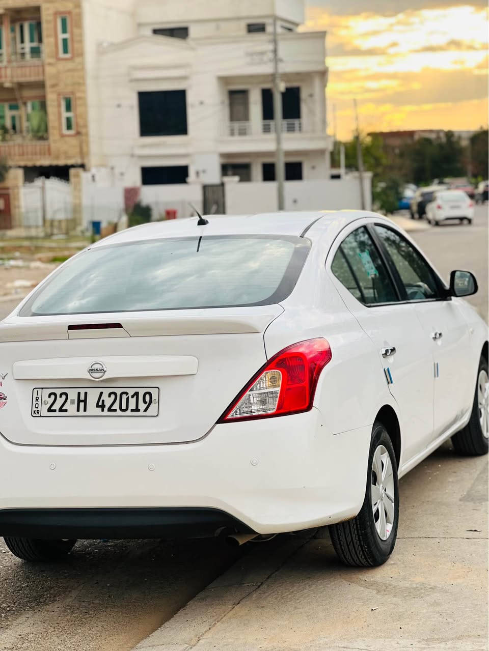 نیسان لاکشمیبای ٢٠١٨ بێ بۆیاغ ٣-٤ جی ساردەکوتە سەیارەکی زۆر جوانوو خاوینە رەقموو سەنوی هەزە هەموی نوێ رەقم مۆبایل فایبەر واتسئاپ *********** سەعر ٩٦ مەجالی کەم أربيل, العراق
