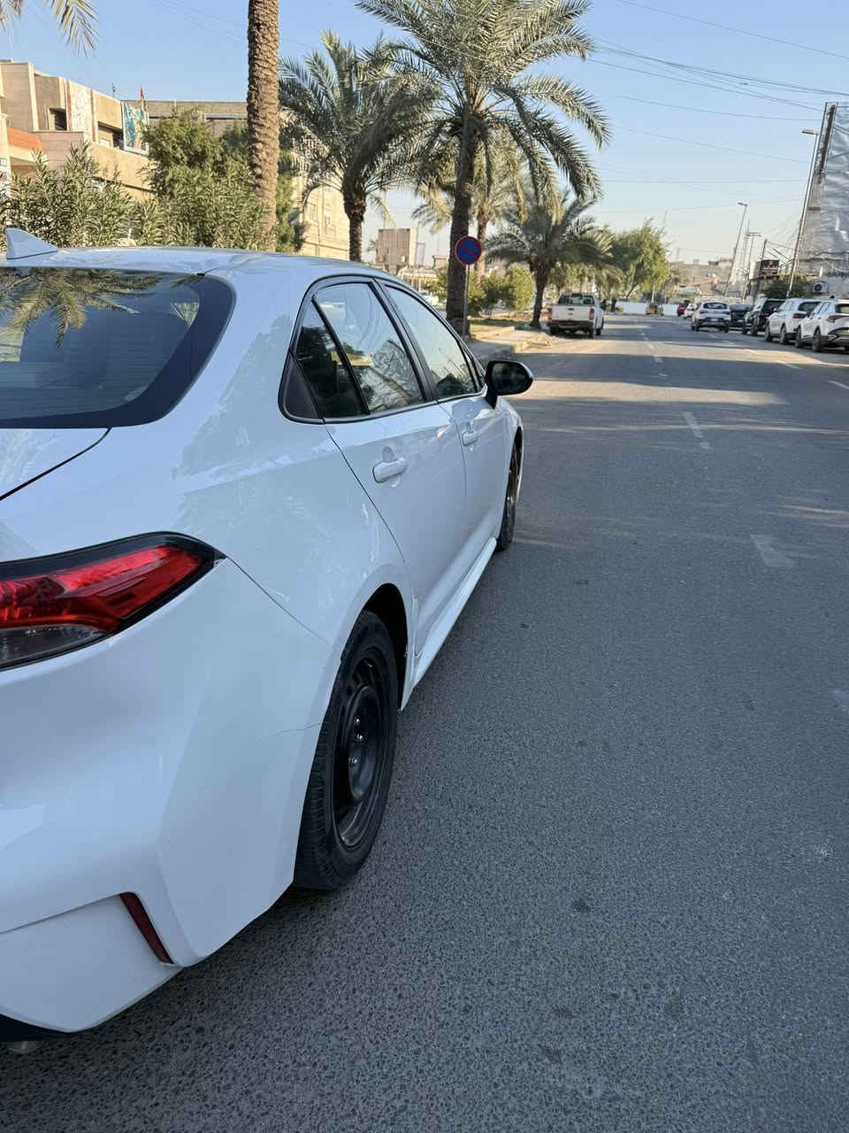 سلام عليكم كورلا  موديل 20شكل 21 LE سياره بسمي حادثها جاملغ وربع بنيد بدون دواخل بدون اريباك  
موصفاتها
سياقه ذاتيه
اوتو هولد
سايد بريك بصمه
رادارامامي
لايت اوتو
بعد موصفاتها معروفه
مكان شارع فلسطين 
السعر 145وبيها مجال بسيط 
الاتصال***********
