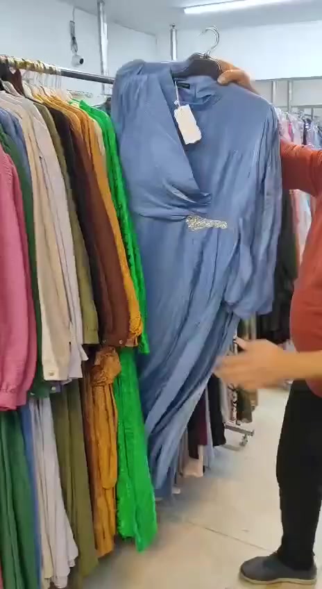 ✨️شروة فساتين نسائي  
✨️ العدد 200قطعه سيريات نظامية ومكسر 
✨️ سعر 6.50💲دولار 🌟للحجز والاستفسار على الوتس👇
https://wa.me/+905377654036
✨️ شروات نسائية عتلجرام 
 https://t.me/+XS39drRC2kc3MWVk
شروات نسائي على كروب وتس اب👇👇
https://chat.whatsapp.com/Dc1aa6DXSMt5p0D5IXjeJb


**إذا كنت صاحب هذا الإعلان وتريد حذفه لأي سبب، رجاءا أرسل رسالة إلى الدعم الفني**