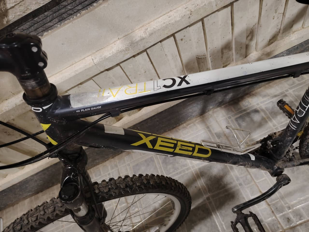 للبيع السعر 210 وبي مجال العنوان موصل حي الدندان *********** واتساب
