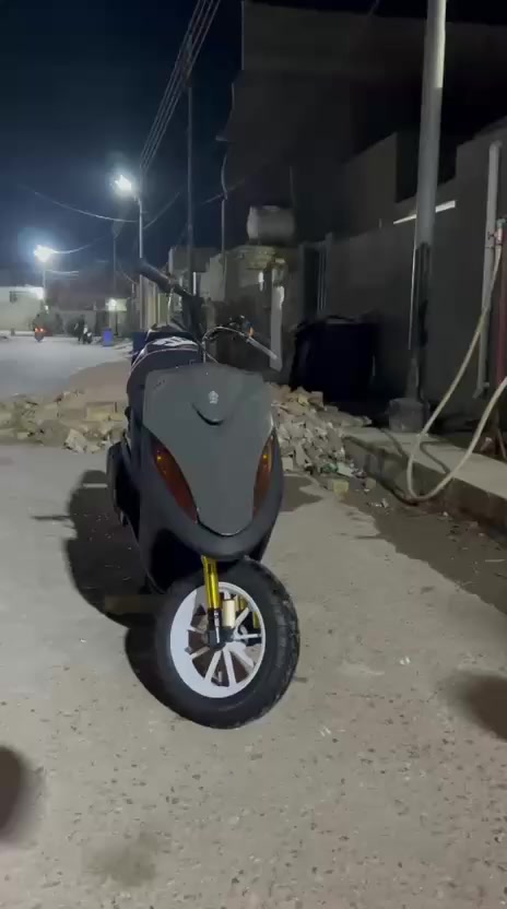 سلام عليكم شباب دراجه ماكس عدله لبيع بوشه 55 
دراجه مكفوله من كلشي مكان ميسان علي الشرقي ***********
