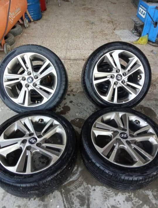 سلام عليكم
عدي هاذ الويل عادي. اريد مراوس بهاذ لويل كب 
مكاني بغداد بسمايه


**إذا كنت صاحب هذا الإعلان وتريد حذفه لأي سبب، رجاءا أرسل رسالة إلى الدعم الفني**