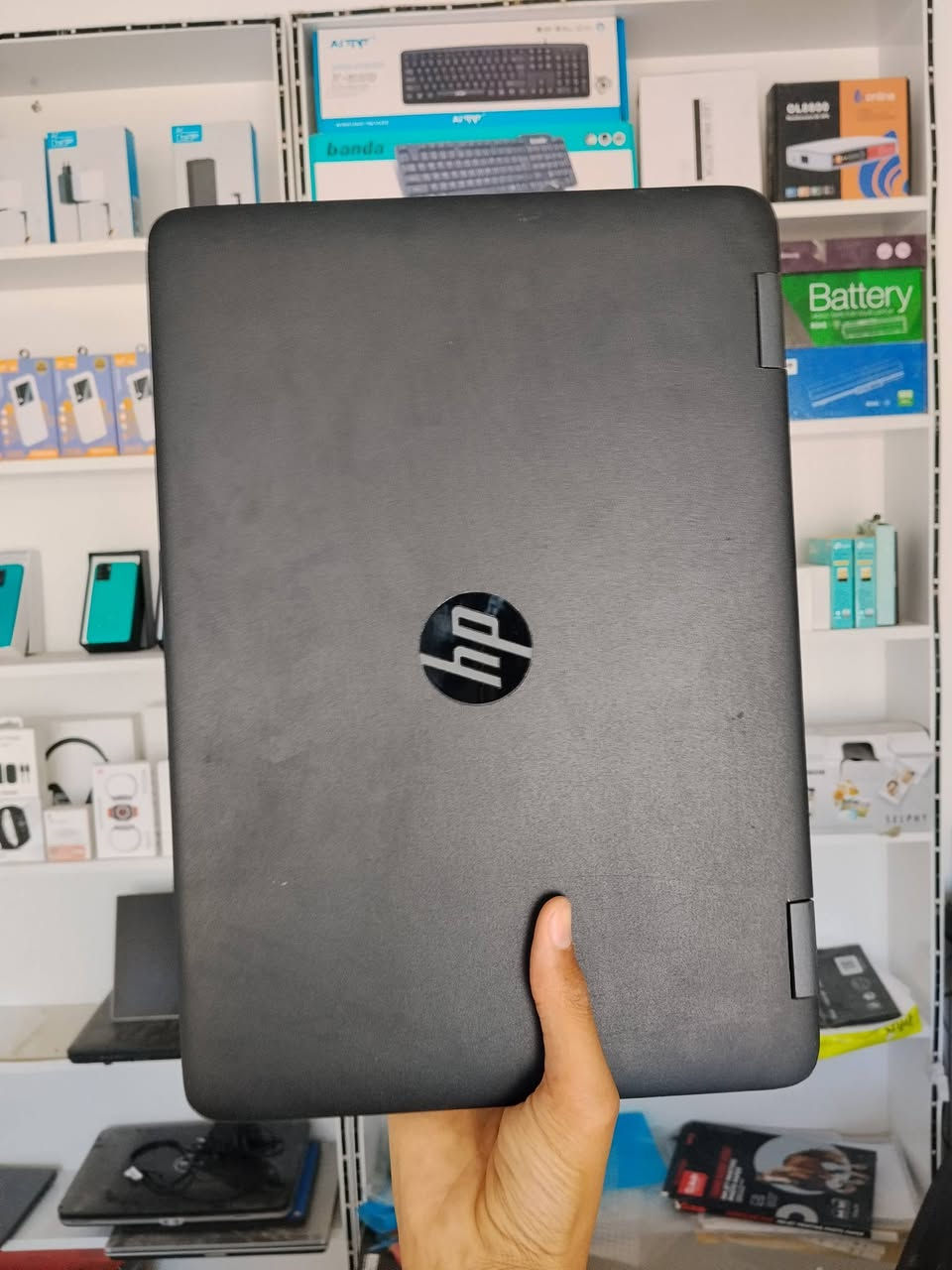 Core i7 بـ227 الف
ويندوز 11 برو
هارد 256ssd + m.2 port
رام 8 بسرعة 2260GHz
معالج Core i7 gen 6 بسرعة 2.60GHz
كيبورد ضوئي
شاشة بسطوع عالية ودقة عالية جداً
نظافة اللابتوب 100% اذا بي خدش واحد يرجع
بطارية جيدة جداً تمشيك 5 ساعات مثل الورد (تمشيك اكثر)
تجي وياها ماوس وجنطه هدية مع الشاحن الأصلي
وكل هذا بسعر 227 الف + توصيل مجاني لكافة المحافظات


**إذا كنت صاحب هذا الإعلان وتريد حذفه لأي سبب، رجاءا أرسل رسالة إلى الدعم الفني**
