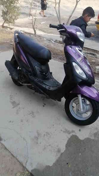 السلام عليكم ماكس منغولي للبيع
دراجه مفتوحة مره وحده قبل شهر
دراجه كلش حلوه دراجه بوشه بلادي 49
دراجه ناعمه دراجه يراد سوي بس راجز مال سلف
وهورن كهربائيات كله شغاله
السعر 450 وبيه مجال بصيط
للتواصل ***********
