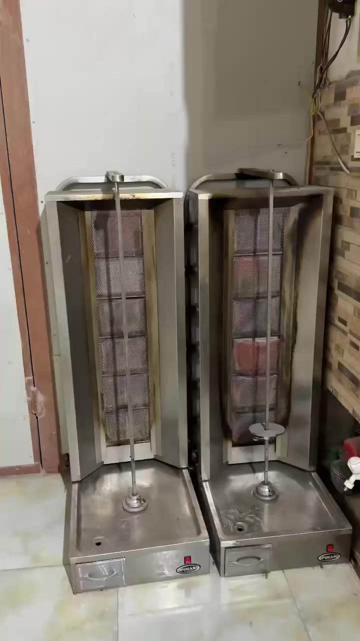 سلام عليكم / بيع مستعجل
شوايات تركية جديدة استخدام شهر واحد
شغالات 
سعر نهايي للواحدة ٣٥٠ الف
المكان النجف
***********
