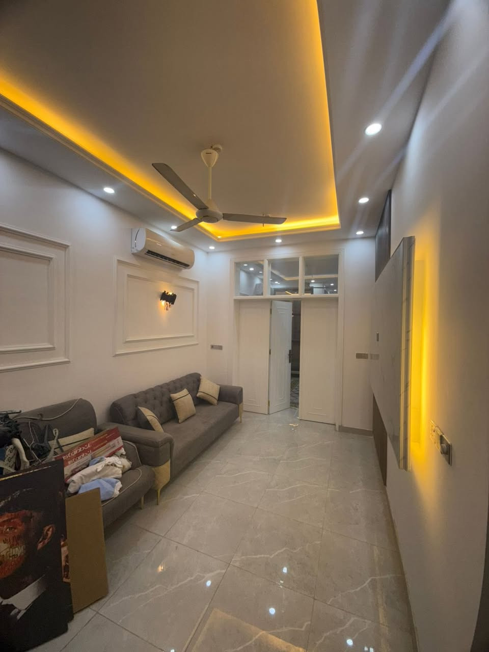 � عرض عقاري حصري – مكتب التصميم العقاري
🏡 النوع: دار سكن

📐 المساحة: __________130م

طابقين 💰 ثلاث غرف نوم بناء درجة أولى 

✨ قطعة مميزة مختارة بعناية ضمن منطقة _ممتازة

✔️ موقع استراتيجي يضمن قيمة استثمارية متصاعدة

✔️ مناسبة للسكن الراقي أو المشاريع الاستثمارية

✔️ منطقة مخدومة بالكامل وقريبة من جميع الخدمات

✔️ مواصفات نادرة وفرصة حقيقية لا تتكرر

العنوان بابل ازوير الغربي قرب أسواق كرز

🔒 المصداقية أولاً

نلتزم بالوضوح الكامل، المعاينة على أرض الواقع، ومتابعة دقيقة حتى إتمام الاتفاق بكل ثقة واطمئنان.

📞 للاستفسار والمشاهدة – تواصل معنا:

***********

***********

🏢 مكتب التصميم العقاري

خبرة، ثقة، وسمعة طيبة في سوق العقارات

📌 العنوان: حي الصحة – مجاور جامع الهندي
