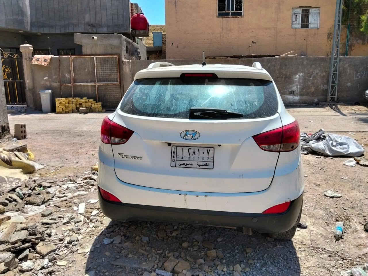 سياره توسان٢٠١٤ متضرره اللبيع على هذا الوضعيه
***********
هذا رقم مالكها
