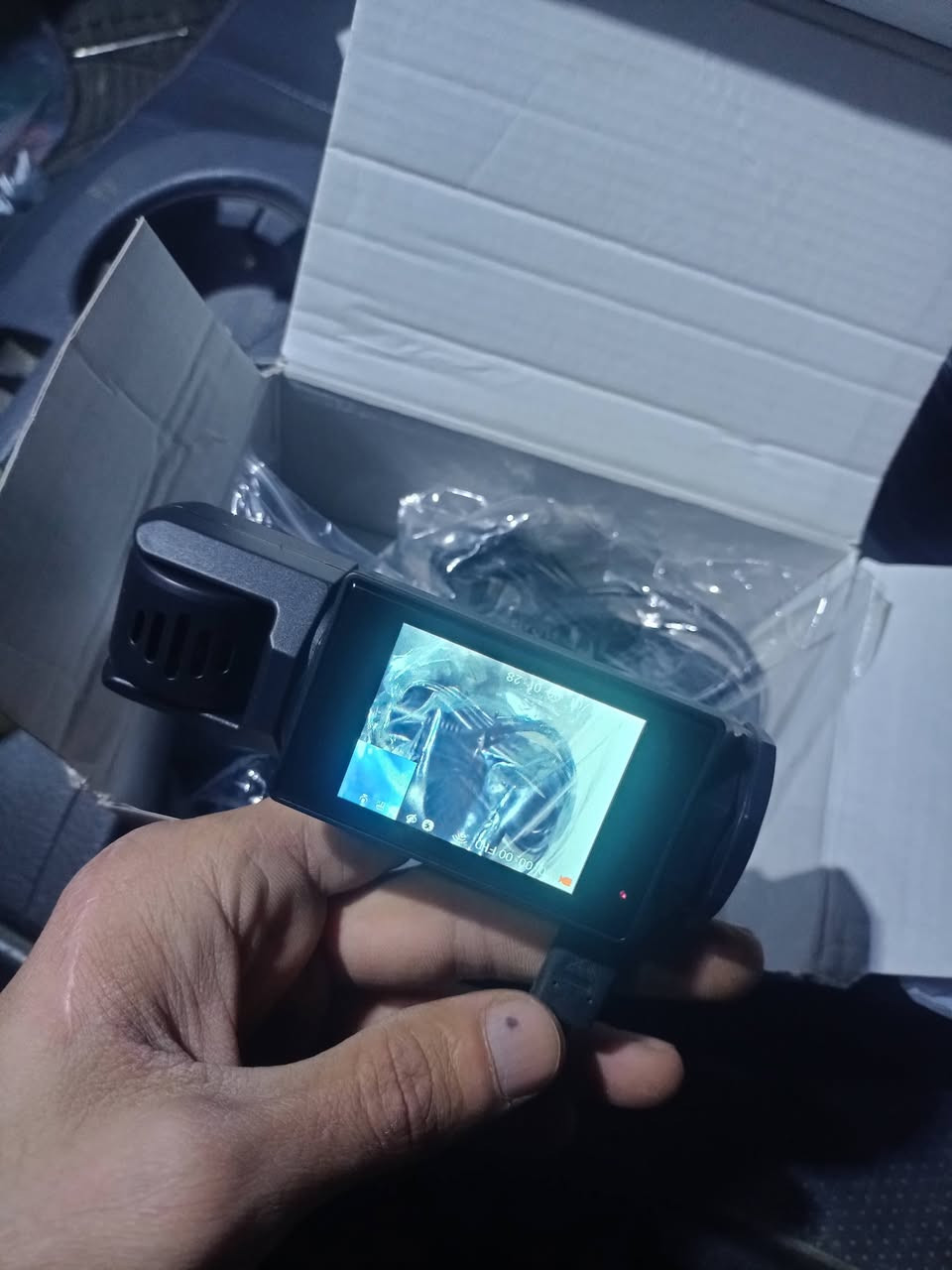 السلام عليكم داشكام فول جديد معاها كاميرا خلفية يصور ثلاث جهات  معاها ذاكرة 32 گيگا سعرة 50 و توصيل جميع محافضات


**إذا كنت صاحب هذا الإعلان وتريد حذفه لأي سبب، رجاءا أرسل رسالة إلى الدعم الفني**