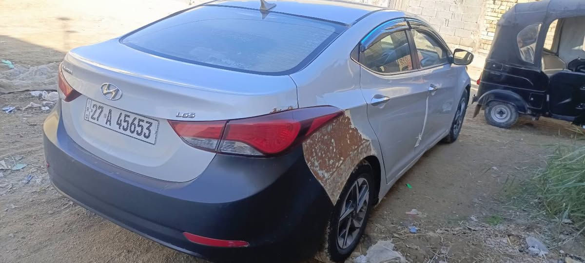 الانترا 2015 خليجي  سياره جافيه
(جافيه مكلوبه )
مبدل عكال قماره 
مكفوله من العيب الشرعي سياره بسمي
مكينه 2000 غاز بانزين منضومه الغاز شغاله
تخم تاير جديد حداديه نص عمر بيه جاملغ خلفي معمر بس مامصبوغ
سعر 80 وبي مجال *********** مكان السياره الناصريه
