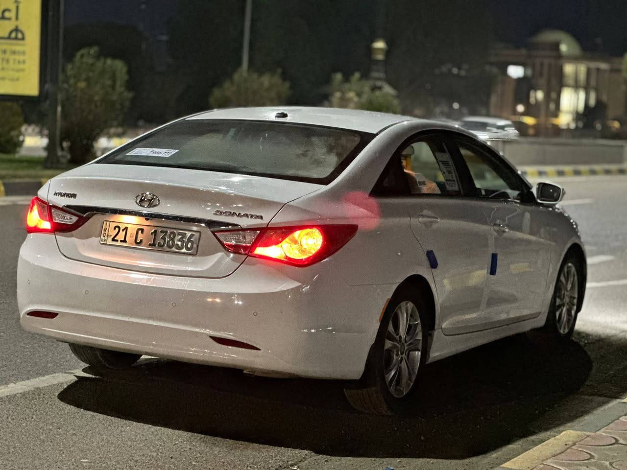 السلام عليكم .. سوناتا خليجي فول مواصفات 
موديل 2012
ماشيا 159 حقيقي
محرك 2400 دووش بشرط
رقم سليمانية جديد + هزة جديدة سنوية جديدة 
گير شرط
بصمه تشغيل
شفتات ستيرن
تبريد قطعتين
تحكم ستيرن 
داخل لونين
مرايات شفط
اشارة مري
شاشه كامره
منظومة زنون
تخم تاير جديد شرط
صدر امامي خلفي جديد
تشغيل عن بعد
السيارة وضع بلاد 
اي نقص ماكو
الصبغ قطعتين اثر شخط 
بدون دواخل او فتح شرط
السعر /  112
العنوان تكريت 
للأتصال / *********** تكريت, صلاح الدين
