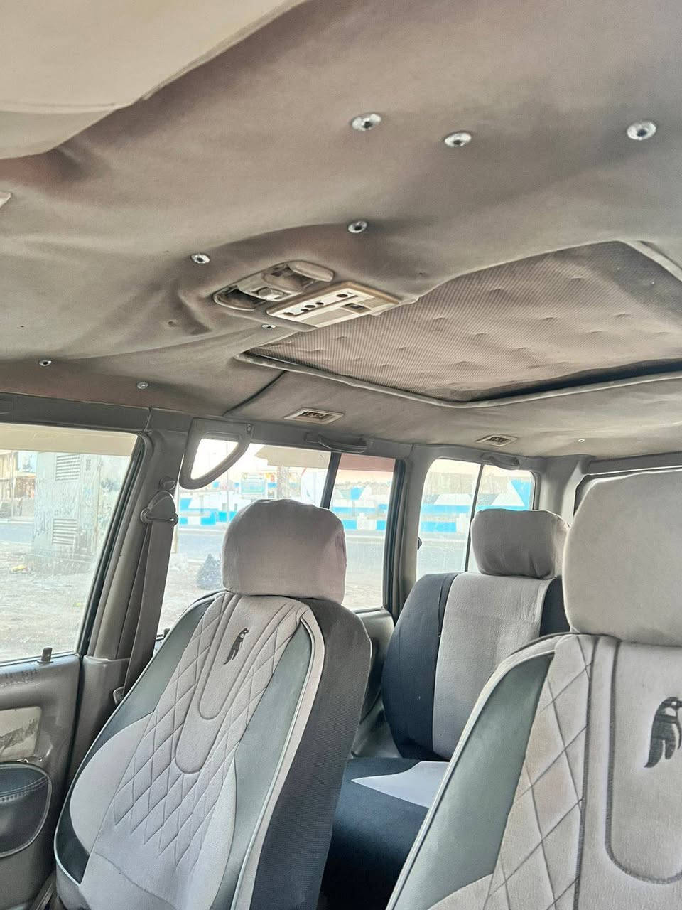 السلام عليكم باجيرو للبيع موديل ٩٧ ابلاديه كير مكينه بلاد جدد صدر جديد تخم تاير جديد سياره جاهزه من كولشي رقم انبار دولي ب اسمي السعر ٥٠ وبي مجال رقم الهاتف***********
