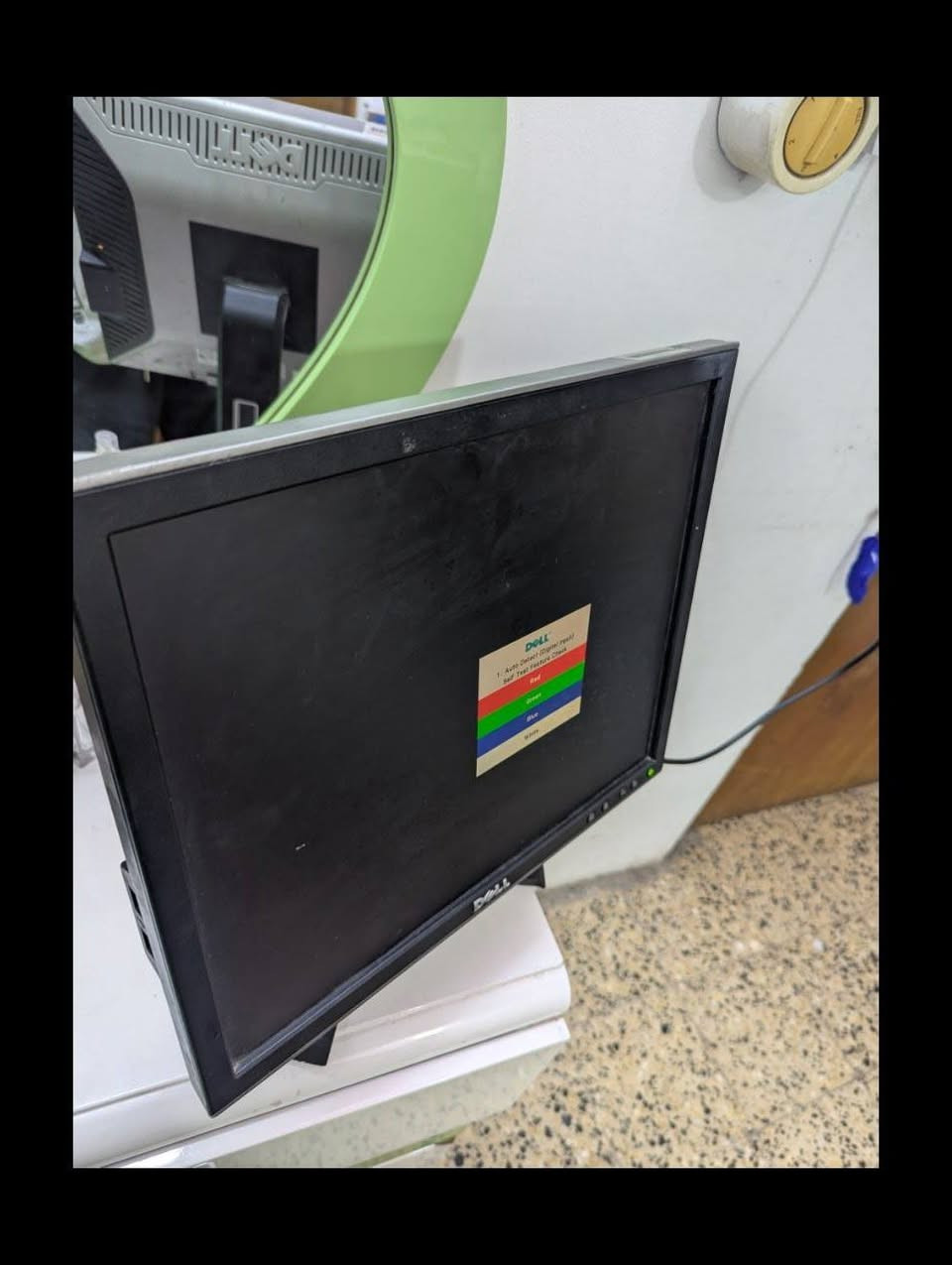 شاشة كامرات للبيع موصل


**إذا كنت صاحب هذا الإعلان وتريد حذفه لأي سبب، رجاءا أرسل رسالة إلى الدعم الفني**