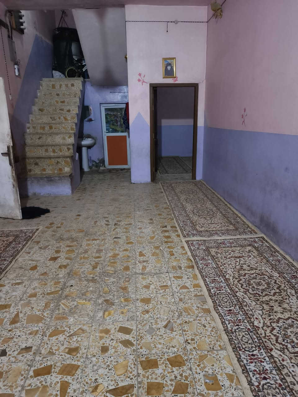 بيت ركن عد ال معالي قرب مدرسة 🏫 الخلود 3 اغرف 4 في 5 البراني الطول 8 رالعرض 5 المساحه 400 متر للستفسار *********** السعر 50
