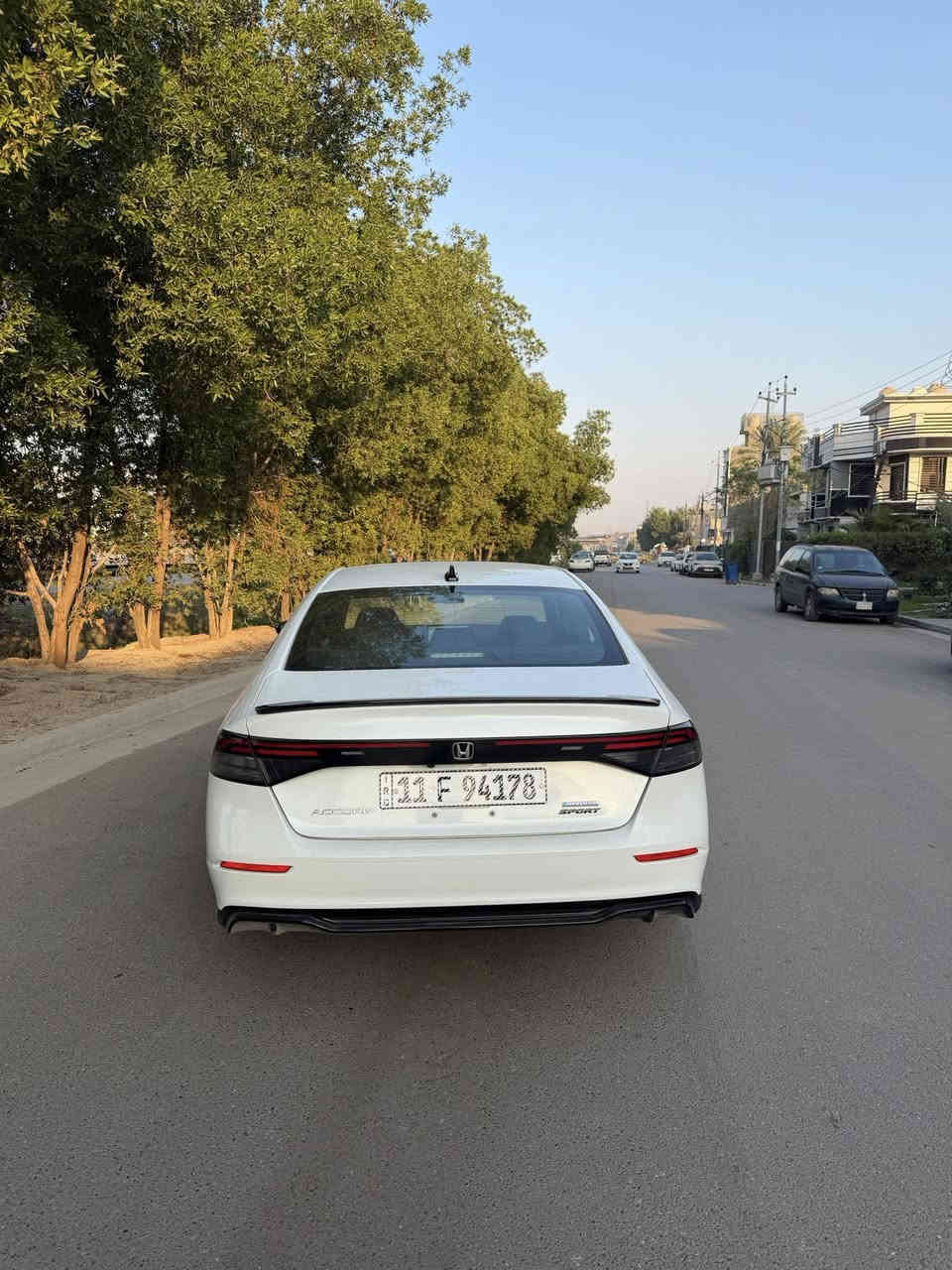 ‎للبيع هوندا اكورد هايبرد موديل 2024
فئه sport فول مواصفات:- مكينه 2000 هايبرد بصمه/بصمه ابواب/فتحه سقف /
رادارات اماميه وخلفيه وجانبيه /كراسي كهرباء /تشغيل عن بعد /شاشه كبيره/كامره دواره/فول تحكم ستيرن/تحديد مسار/اوتو هولد/سايد بريك بصمه/كار بلي وبعد هوايه مواصفات
وارد امريكي بدون صبغ وبدون تبديل فقط بارد فقط 
السعر 207 ورقه ورقه وبي مجال
تحويل ثاني يوم 
مكاني السياره بغداد حي الخضراء 
***********
