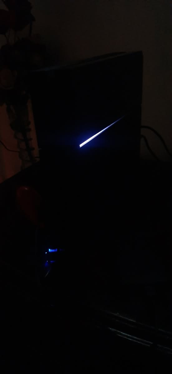 بلي ٤ نضافة ٩٠٪  مامصلح مفتوح علمود تنضف وحطيتله معجون حراري  بحيث صوت مروحة ماكو بلبداية لبلي سعرة ١٧٠ تجي اكو ملحقات وياه بكيفك تشتريهن او لا اولا هارد قاربة ٥٠٠كيكا تنضاف على جاهز يعني تحمل براحتك العاب سعرة ٤٠ وستاند يصير جوه لبلي يحتوي على ٣ مروحات للتبريد و٣ منافذ  USBومنفذين شحن على قاعده ليدى سعرة ١٠ الاف يدة الحمرة بأفضل حال ومابيه شي اما ليدى سودة ال R2و L2 خربانات يصلحن ب ٥
المكان بصرة قبلة تكدر تجي وتلعب براحتك وشوف
للتواصل واتساب: ***********
