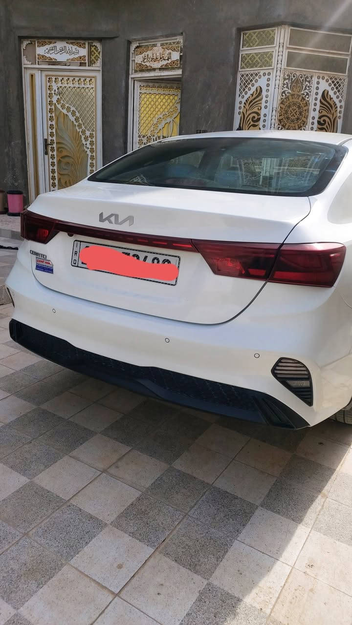 ‏السلام عليكم ورحمه الله وبركاته 
‏سيارة للبيع نوع #كيا_سيراتو_موديل_٢٠٢٤
‏لون ابيض كير محرك كفالة عامة 
‏السيارة خليجي محرك 1.6 
كير AT
‏مكان السيارة السماوة 
‏السيارة كفالة عامة من الصبغ والحادث 
‏عداد الكيلو متر 48000 الف كيلو متر السعر ١٨٣
السيارة رقم مثنى 
‏السيارة بوضع الشركة 
‏للأستفسار الأتصال على الرقم التالي‏ ***********

