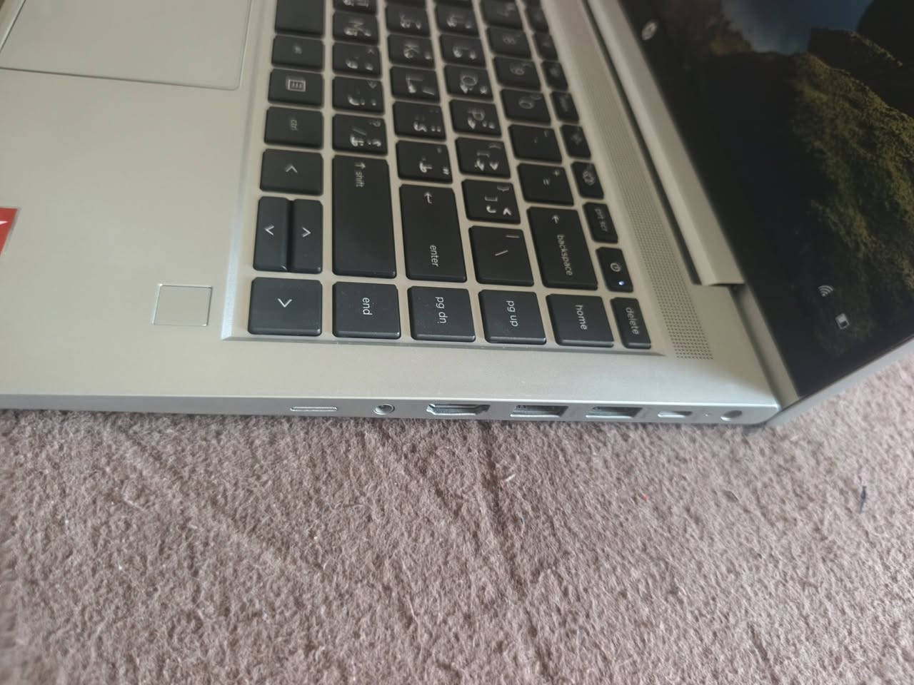 لابتوب HP PROBOOK 445 G9
اللابتوب الرائع من HP  ذو الاداء العالي
🌀🌀🌀🌀🌀🌀🌀🌀🌀🌀🌀🌀
السعر 350 الف دينار 
المواصفات : 
💧حجم شاشة 14.0 fhd
💧معالج رايزن فايف 5250 AMD RYZYN 5
💧 رام 8 كيكا DDR4  قابل للتطوير 
💧 هارد  SSD-256GB  قابل للتطوير 
💧 كرت شاشه AMD مدمج بالمعالج 
💧باتري ليثيوم 
💧 كيبورد  عربي انكليزي بأرقام جانبية 
💧ويندوز  10

............................................
ملاحظة :
- حالة اللابتوب مستعمل نظيف جدا 90% نظافة او اكثر 
الملحقات :
- شاحن 
- حقيبة 
- ماوس 
........................................

رقم التواصل : ***********
