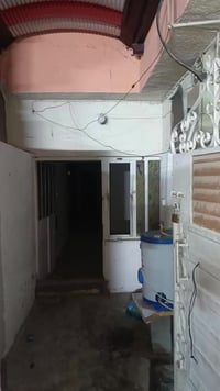 للإيجار مشتمل مساحه100متر (طابقين)  📍 الشعب - شارع الصحه - خلف مدرسه ع...