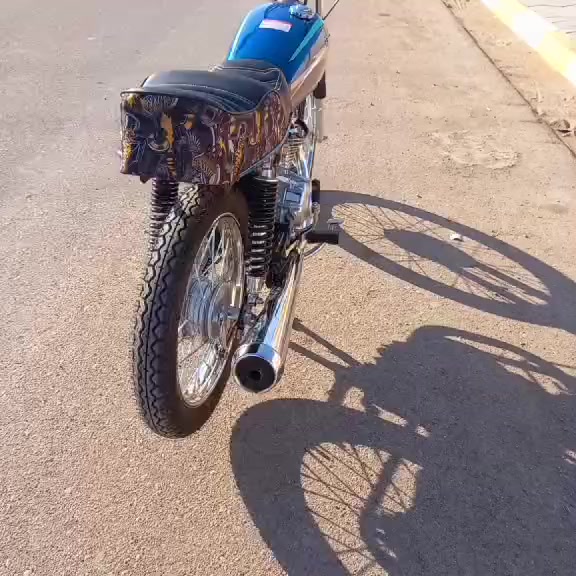 سلام عليكم دراجه البيع ب٦٠٠ اليريته يخارني ‏‪***********‬‏ مكاني حيل عسكري
