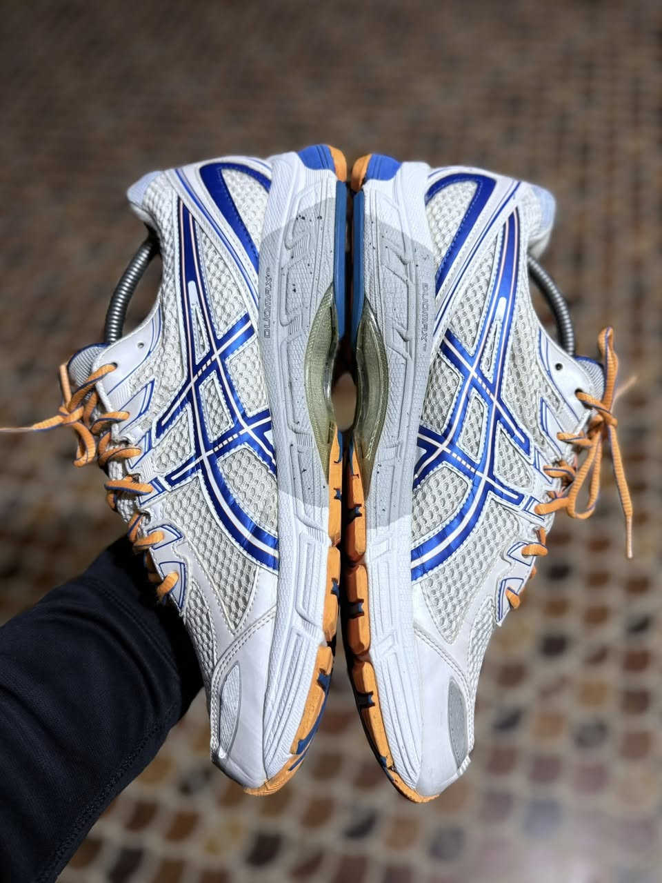 ازيكس
قياس 45
طول القدم 28 ونص
سعره 40 قفل قفل
يوجد توصيل


**إذا كنت صاحب هذا الإعلان وتريد حذفه لأي سبب، رجاءا أرسل رسالة إلى الدعم الفني**