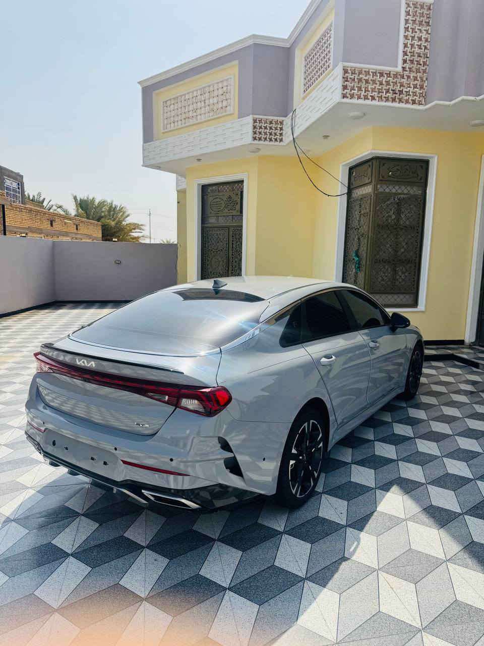 للبيع 

KIA K5 GT LINE 2024 

كيا كي فايف لون اسمنتي مميز موديل 2024 جيتي لاين 

مواصفات 

داخل احمر 

 فول ماعدا بانوراما

بصمة

رادار امامي 

رادار بالمري 

تشغيل عن بعد 

كشنات جلد 

شاشة جبيرة 

كار بلي 

كاميرا خلفية 

AUTO HOLD 

كشن كهرب 

وباقي مواصفات المعروفة جتي لاين

ماشيه 26 mi 

 حادث سياره بيهه قبق الجنطه بارد وصبغ صور الحادث مرفوقه مع المنشور 

عنوان السياره: ذي قار قضاء الفهود 📍 

بدون رقم فحص موقت ترقيم جميع المحافضات

 السعر : 182 ورقه بيهه مجال حق الجيه 

***********//***********📲📞
