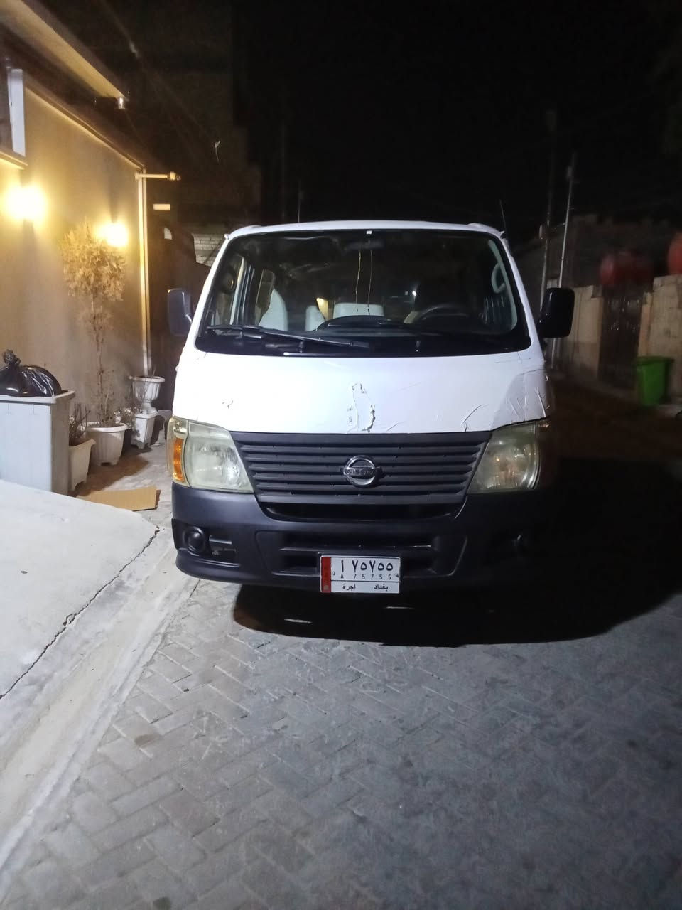 نیسان مدیل 11 بیها بارد بچنطه وصبغ بطویله چوه شریط مکانی بغداد
***********
