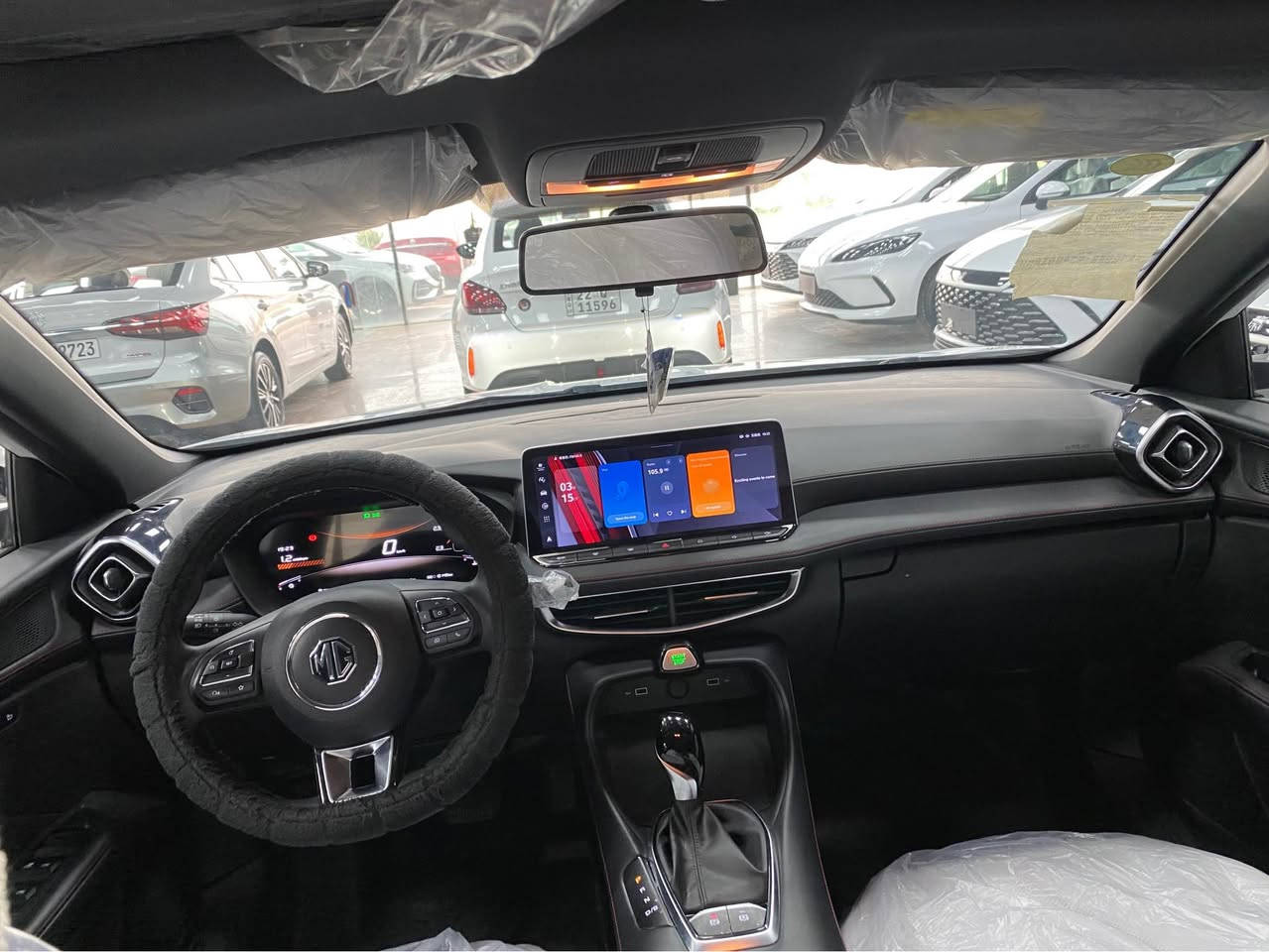 ئێم جی  MG GT 2025 Sport
تەنها.9.هەزار رۆشتووە.بى سبوخ.بى تعديل
فول مواصفات.بەصمة.سلاید.برێك کارەبایی.
شاشەو كاميرا.ئاوێنە شەفت. کوشین جلد.
لايت زينۆن.شاشە بیلادی ئەکتیڤ نرخی 115$🔥
مكان : أربيل.   ١٠٠ متری معرض تۆپ کارس
ژمارەیی مۆبایل ***********☎️ أربيل, العراق
