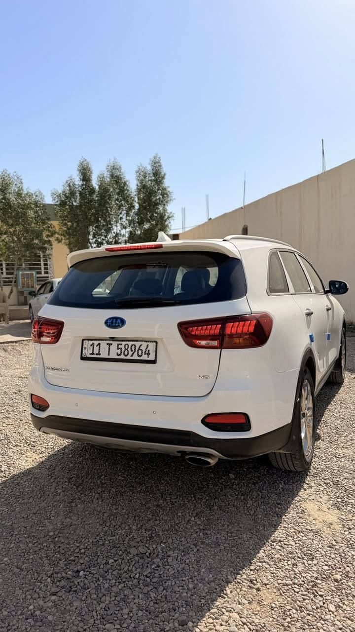 للبيع 

كيا سورنتو 2020 خليجي  

فول مواصفات

مكفوله كفالة عامة من جميع النواحي 

 السياره جديده بمعنى الكلمه 

6 سلندر 3.5

7 راكب 

3 قطع تبريد 

بصمة 

بصمة ابواب 

تشغيل عن بعد 

جنطة كهربائية 

جنطة ذكية 

كشنات جلد

كشنات كهرباء

نقطة عمياء 

تحديد مسار 

مانع نزلاق 

5 انظمة قيادة 

دفع رباعي 

اوتو هولد 

نظام ترحيب 

4 جامة اوتو 

ويل كروم 19

حساسات امامي و خلفي 

اشاير بل مري 

كروز سرعة 

تحكم استرن 

لايت زنون 

سيارة بعد بيهة هواي مواصفات 

🟩 السعر المطلوب 250

رقم الهاتف***********

موقع السياره بغداد الاعضميه
