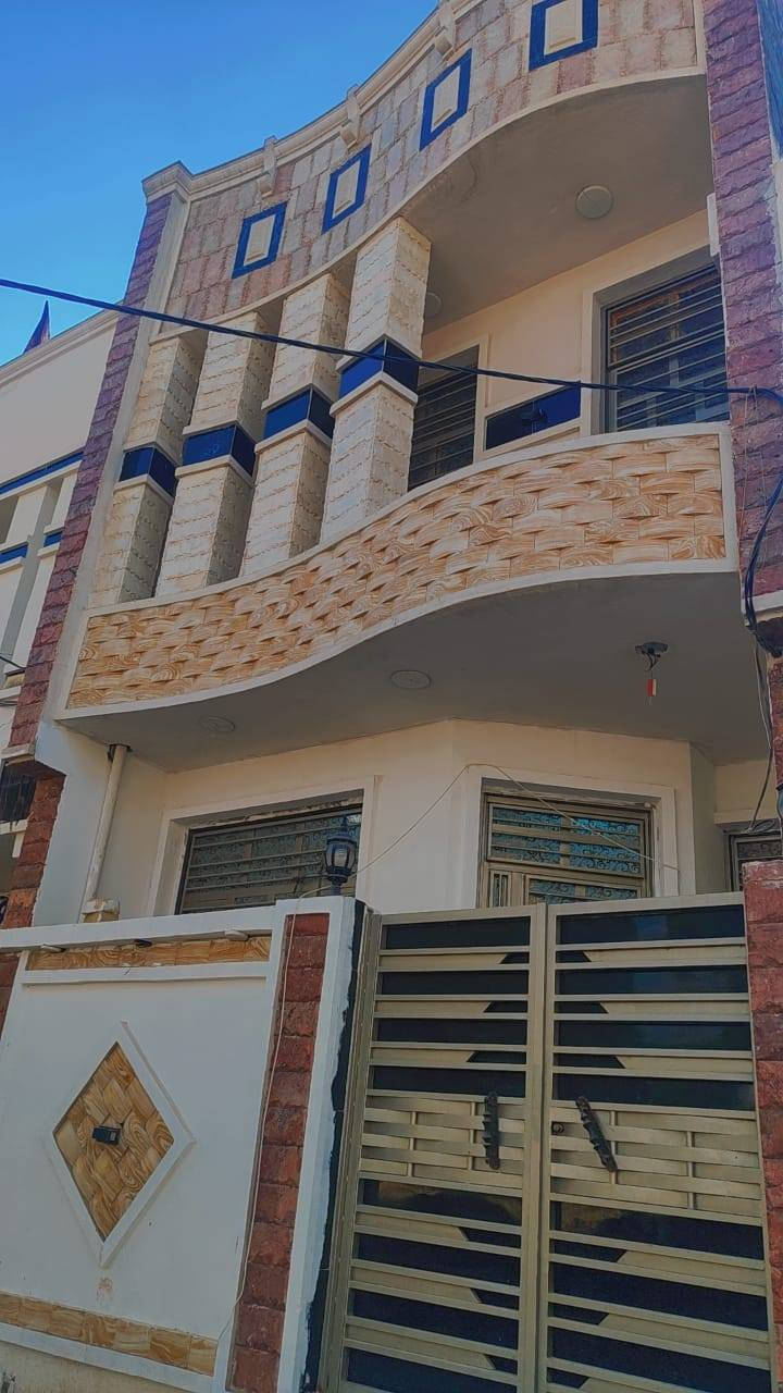 السلام عليكم بيت يوجد في الطي مجاور الكاضميه موقع البيت عل شارع بصف نزال سليم للبيع فقط مساحه البيت(65)م بي3 غرف وبناء جديد كلشي كامل بلبيت وسعره (140)مليون وبي مجال جداً بسيط للتعامل اي استفسار رقمي *********** بي واتساب وخط أيضاً
