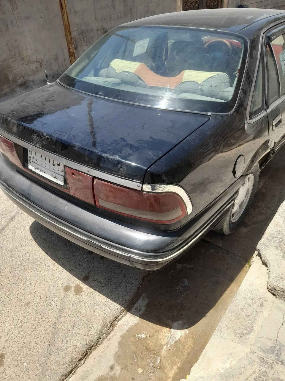 سلام عليكم برنس للبيع مصبوغه عام جماليه ما ناقصه برقي نضيفه السعر ٣٤وبيه مجال مكاني الكرمه ***********

