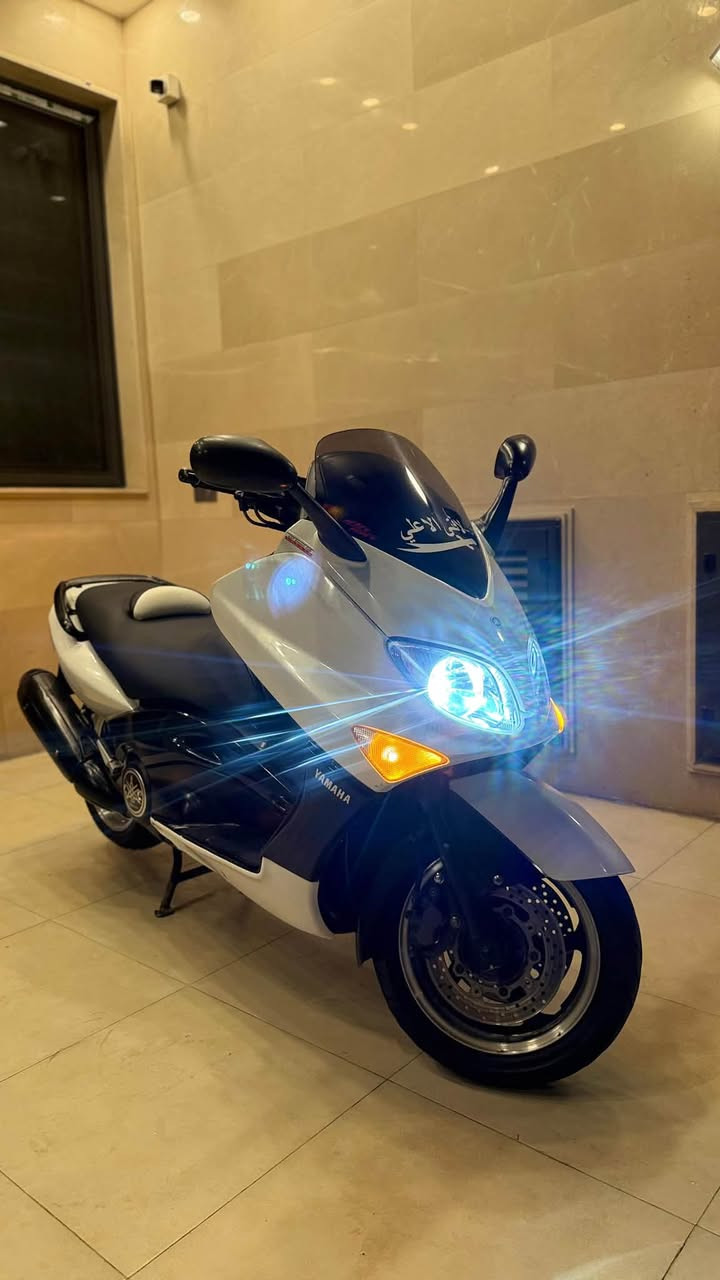 السلام عليكم
TMAX 2008 للبيع مرقم  رقم (انگليزي )♥️
الدراجه كفاله 
الدراجه نظيفه وما متعوبه ابد ابد بانزين محسن فقط  ومغلف الصفاح الدوسات  السبايدر والكش زوج تاير جديد زنون اشاير لد بيها جي بي اس بلادي يدات تدفئه راديتر مبدل مال 14 عليها ادامه كلاجات كامله الدراجه نظيفه الدراجه مال جناية 
المكان بغداد الحبيبيه 
للتواصل      ( ***********
