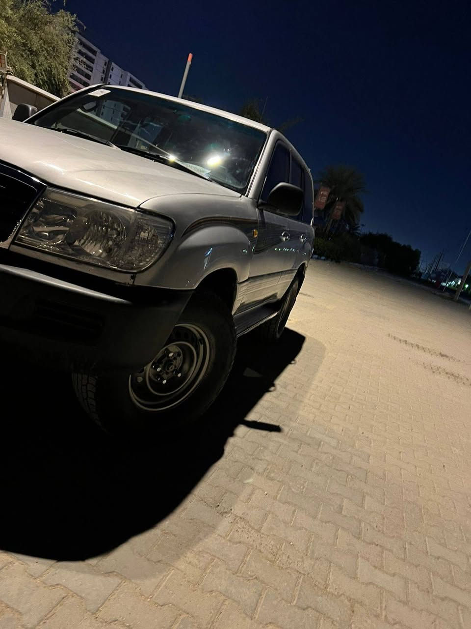 قطريه مديل 2006 اصل رقم بغداد انكليزي بسمي
كير ومكينه وحداديه جاهزه حداديه جديده تخم تاير
لو كير شغال السياراه مامتعوبه صبغ مابيه حادث مابيه
مانازله بر جام كهرباء اخوان اني مكلف بالنشر وهاذاه رقم راعيه ***********           كلش حلوه ومرتبه
