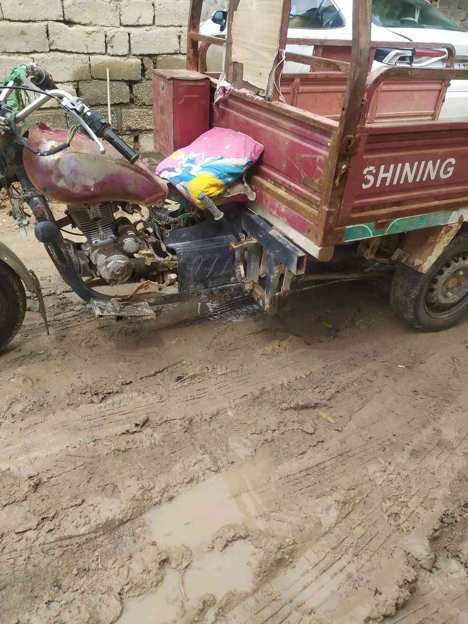 ستوته للبيع موديل 15 اوراق ضائعه سعره 750 وبيها مجال الستفسار على رقم ***********
