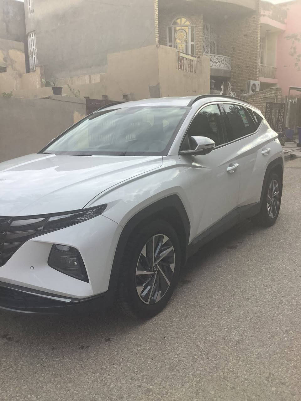 السلام عليكم توسان  ٢٤ بصمه كشنات كهرباءسايد بريك بصمه  تشغيل عن بعد تبريد قطعتين مري شفط شاشه كاميرا دواره ماشيه ٣٢ الف وقابله للزياده تخم تاير جديد رقم بغداد باسمي تحويل مباشر السياره بالكوت مركز المدينه السعر المطلوب ٢١٥$ ***********
