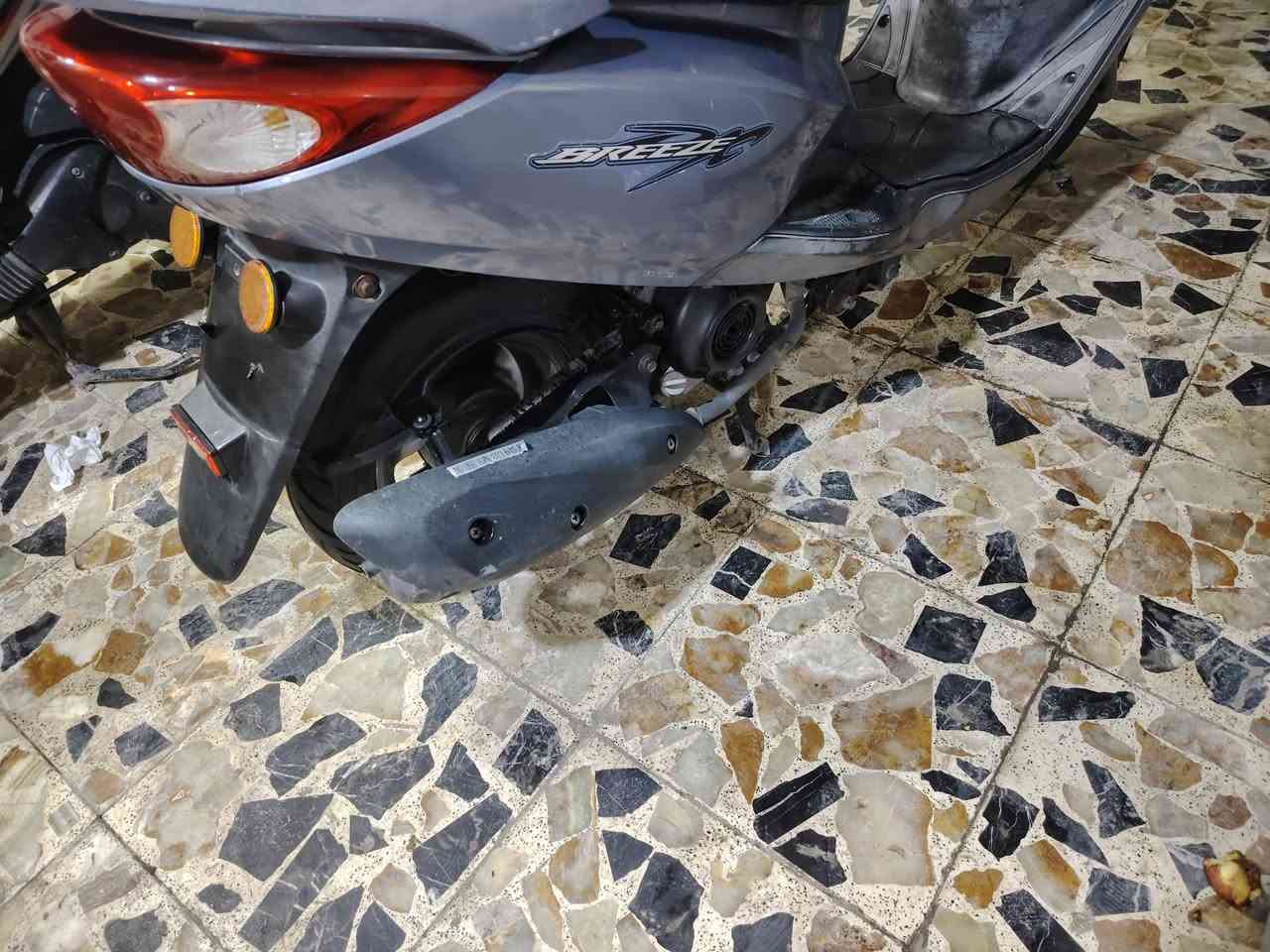 لبيع دراجة فريز نوزل نضافتة محركة كشرة 100٪ صالة سبوع نازلة رمبة ماشية 12الف سعرها ٩٥٠ قفل ***********
