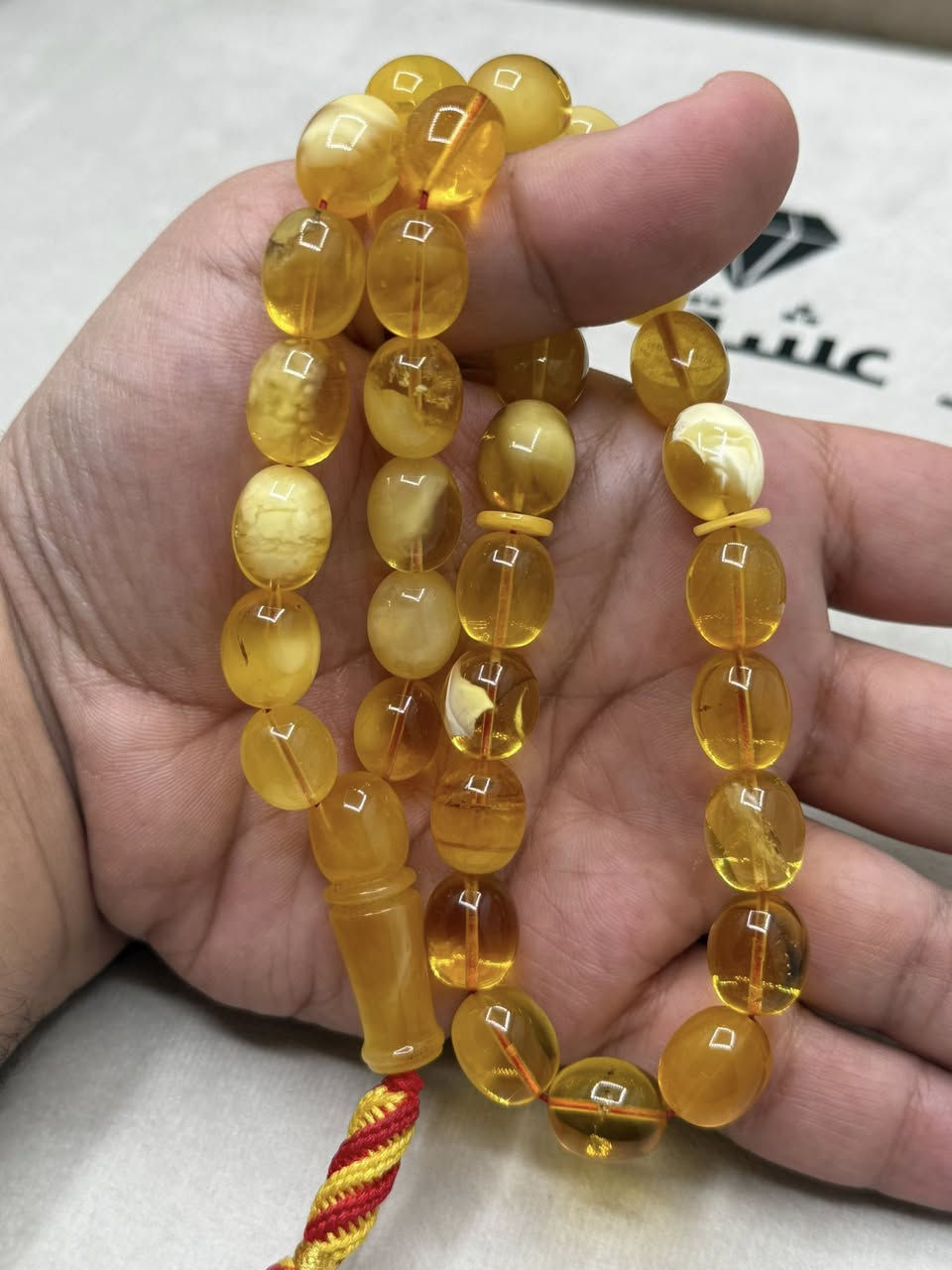 سلام عليكم أصدقائي مسباح كهرب بولوني ملطخ 

الوزن 48 غرام33 حبه قياس 11في 15

للعتماد ***********
