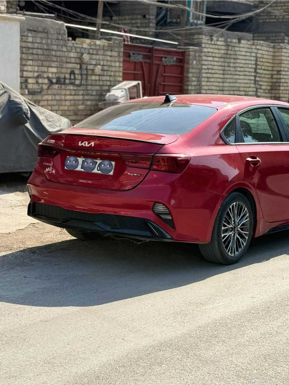 سلام عليكم فورتي جي تي لاين 2024 وارد امريكي رقم بغداد محرك 2000 دوش حادثها قبق صندوق مبدل نفس اللون بدون دواخل ولا ايرباك ولا حوض والصندوق القديم موجود يرجع بارد ماشيه 29 الف السياره بدون صبغ السياره كلها بلاديه مكانها بغداد البياع السعر 173 وبيها مجال بسيط 
***********
