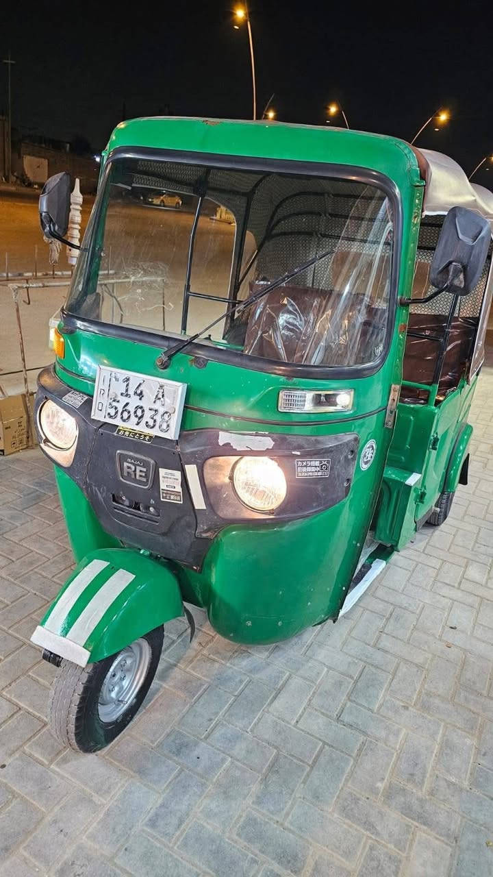 سلام عليكم تكتك للبيع واحده وعشرين رقم وسنويه مجفته مكفوله تبخير وتنقيص ***********
