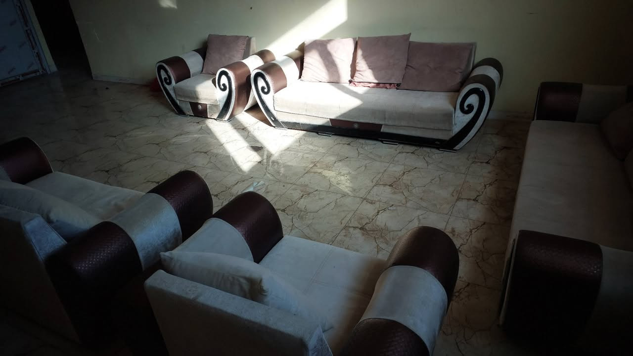 بعد الفطور نفتح كل يوم طيله ايام شهر رمضان لحد ساعه11ليلا انجهزلك غراض بيت كامل وبسعر متتوقعه تريد جديد تريد اخو الكارتون تريد مستخدم نضيف كلش... وباسعار مناسبه مع خدمه توصيل للبيت. مجمع النذير للاثاث المنزلي الجديد والمستعمل والباله اوربي بيع وشراء. تجهيز بيت كامل بسعر تنافسي وتجهيز لاهل الجمله.  كركوك حي النصر مقابل مركز شرطه ...خلف المرور القديم مباشر ***********
*********** 
***********
