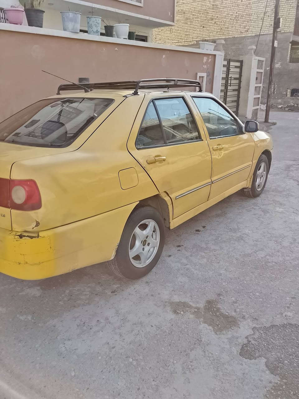 سلام عليكم 
للبيع شيري كوين 2009 كير ومكينه كورله بيكاتشو 
رقم بغداد شرط التحويل مكاني بغداد الدوره 
السعر 27وبيهه مجال الاستفسار ***********/***********
