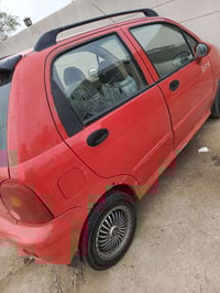 كيو كيو • ٢٠١١ • اوتو