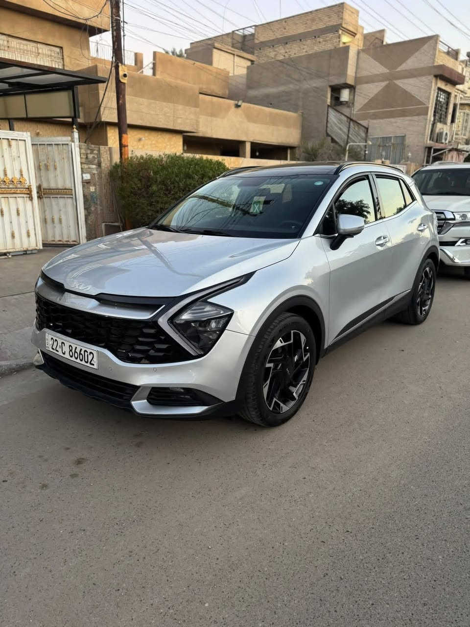 سبورتج  2023 
خليجي سياره فول مواصفات  
ترهم مراوس حسب القناعه
بصمه +بصمه ابواب
رادار امامي
رادار جانبي وخلفي
بانوراما
كراسي كهرباء
تبريد بلكشنات
تدفئه بلكشنات
تدفئه بلستيرن
صندوق كهربائي ذكي
محرك 2000 دوش
ماشيه 28كم السياره
سياره حلوه ونضيفه بيهة بارد باب السايق يم يده الباب
وشخط باب الخلفي الايمن حوالي 10سم
باقي سياره جديده
مكاني بغداد 
السعر رقم 1 رد تلقائي
***********
