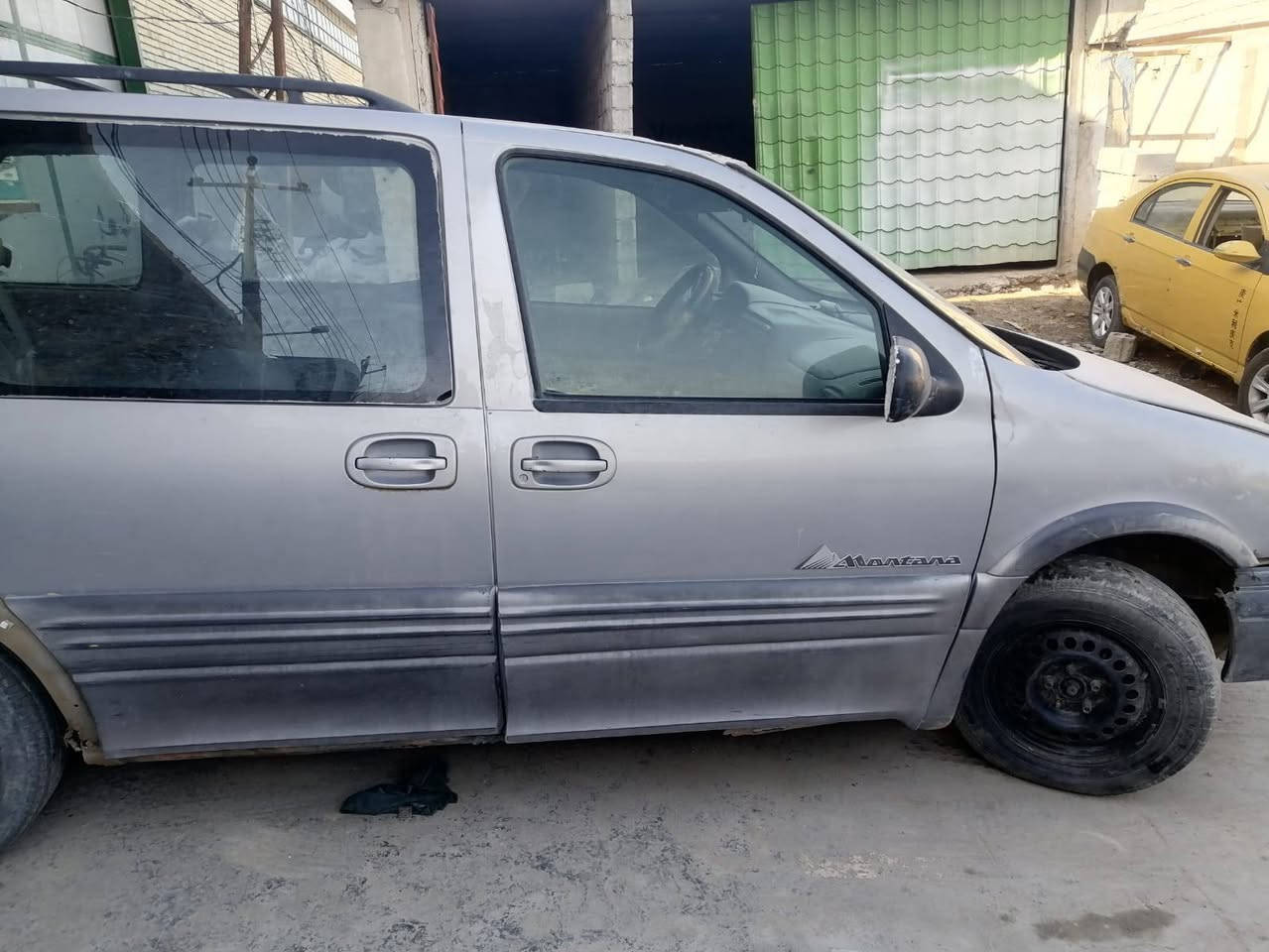 السلام عليكم تفصيخ بونتياك العنوان بابل المسيب طريق ابو لجاسم الستفسار تصل علا هاذ الرقم ***********
