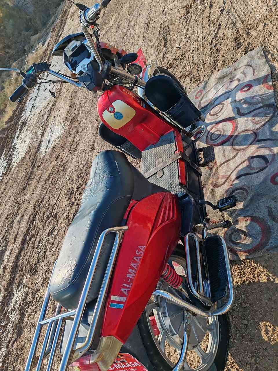 السلام عليكم
ماطور هارلي 2023
اربع سرع 
نضامR خمس بطاريات  
يقرن 10عل فحص 
السعر 500وبي مجال   الاتصال على الرقم التالي ***********
