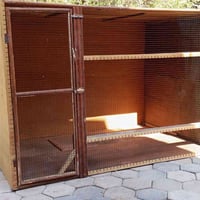 قفص للبيع ارتفاع 120ونزال 110والعرض 170سعر ٦٠ وبي مجال مكان بغداد المع...